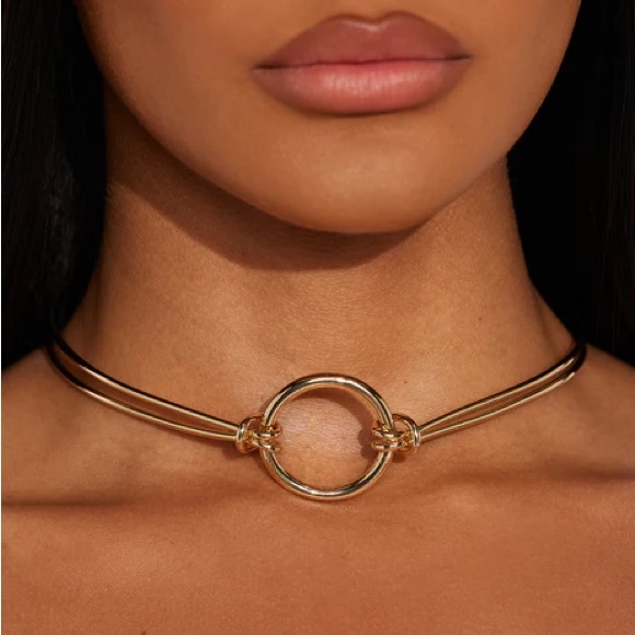 Fashion Nova Jewelry - Make A Statement Gold Choker NEW 🏷️